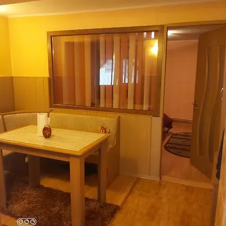 Casa De Vacanta Holiday home Valcea